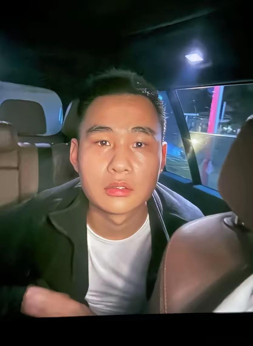 王星自述自己根本逃不出大楼 中国船员李振宇，持船员证抵达泰国后失踪！李振宇的姐姐