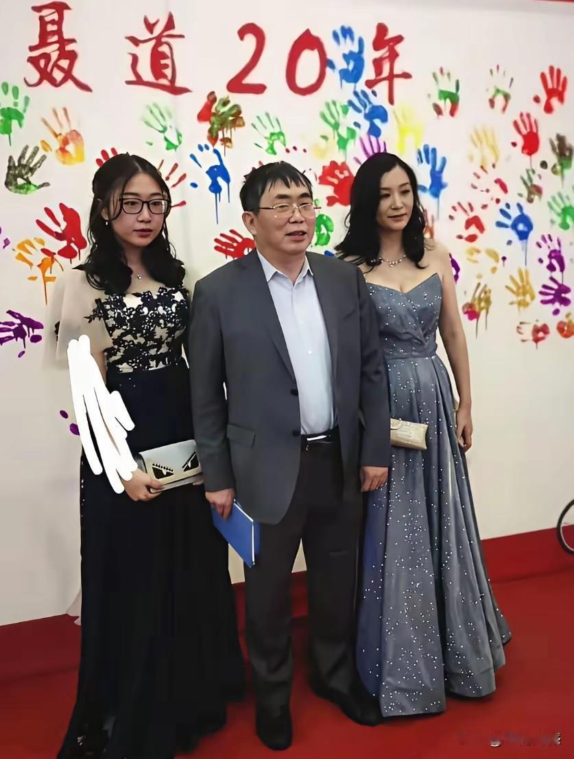 聂卫平先生的离世，是我们围棋界的一个重大损失，这些年来，他在推动围棋发展方面做出