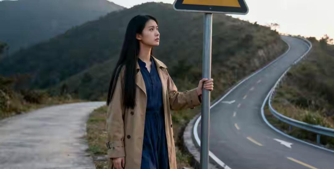 面对得寸进尺的人，你会如何守住自尊自爱的底线？

人是贪安稳的，你次次都妥协。