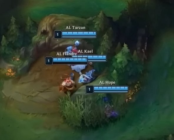 AL四个人在防守对面入侵野区的时候，Oner躲在河道偷偷看技能说明[笑cry]几