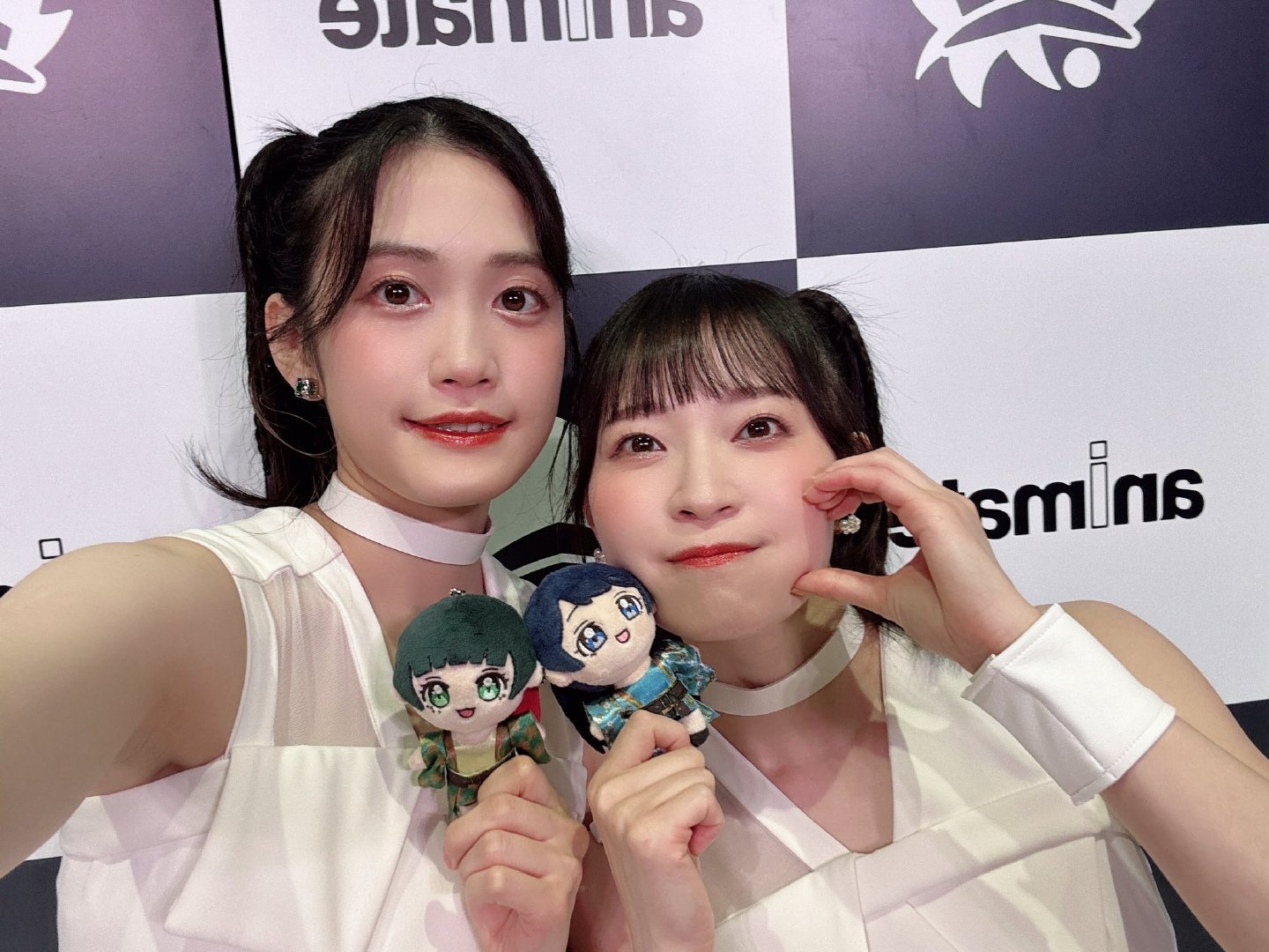岩田阳葵小泉萌香