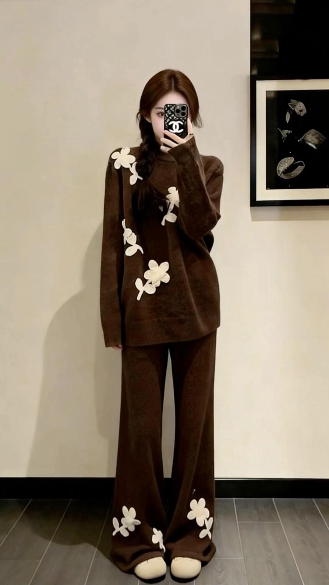 高级感穿搭@DOU+上热门 @抖音创作小助手 @抖音小助手