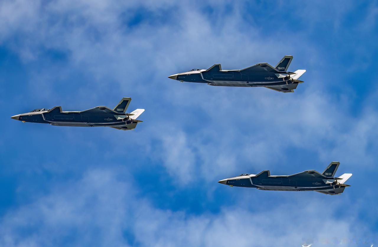 2025年拍机回顾（一）
2025年参与了9次航空盛会，有5次印象深刻的首次，解