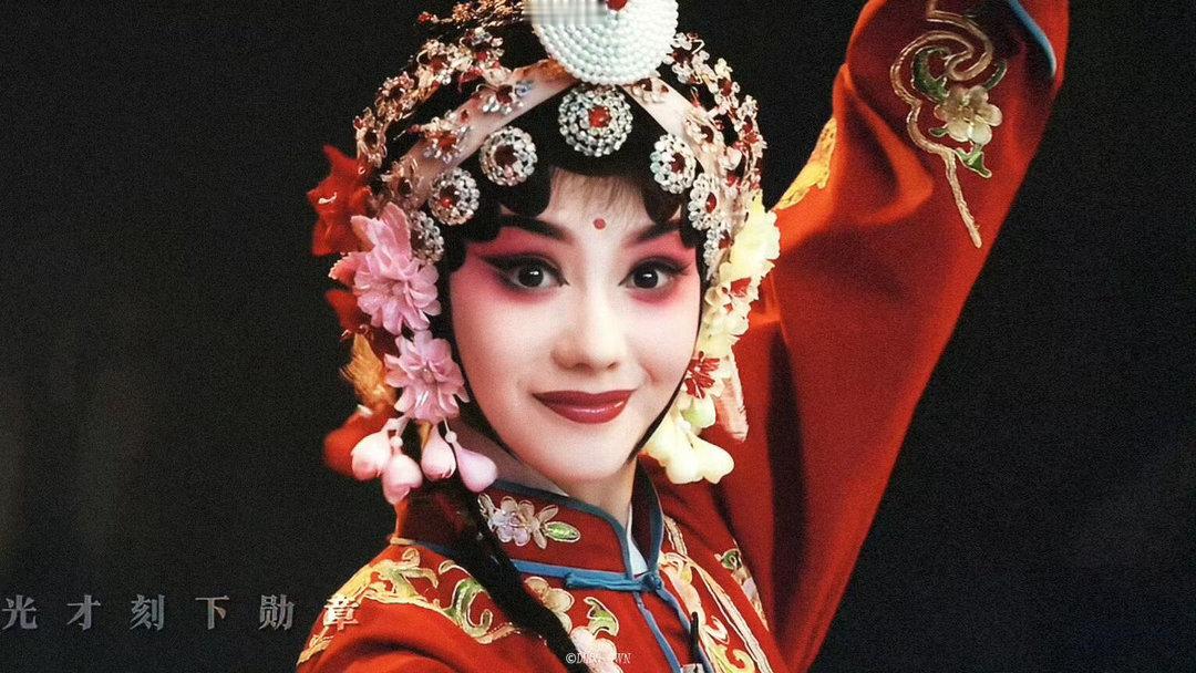 都说了上升期小花不许谈恋爱电视剧主角情绪直接陷入两难境地，初恋组的遗憾氛围感拉满