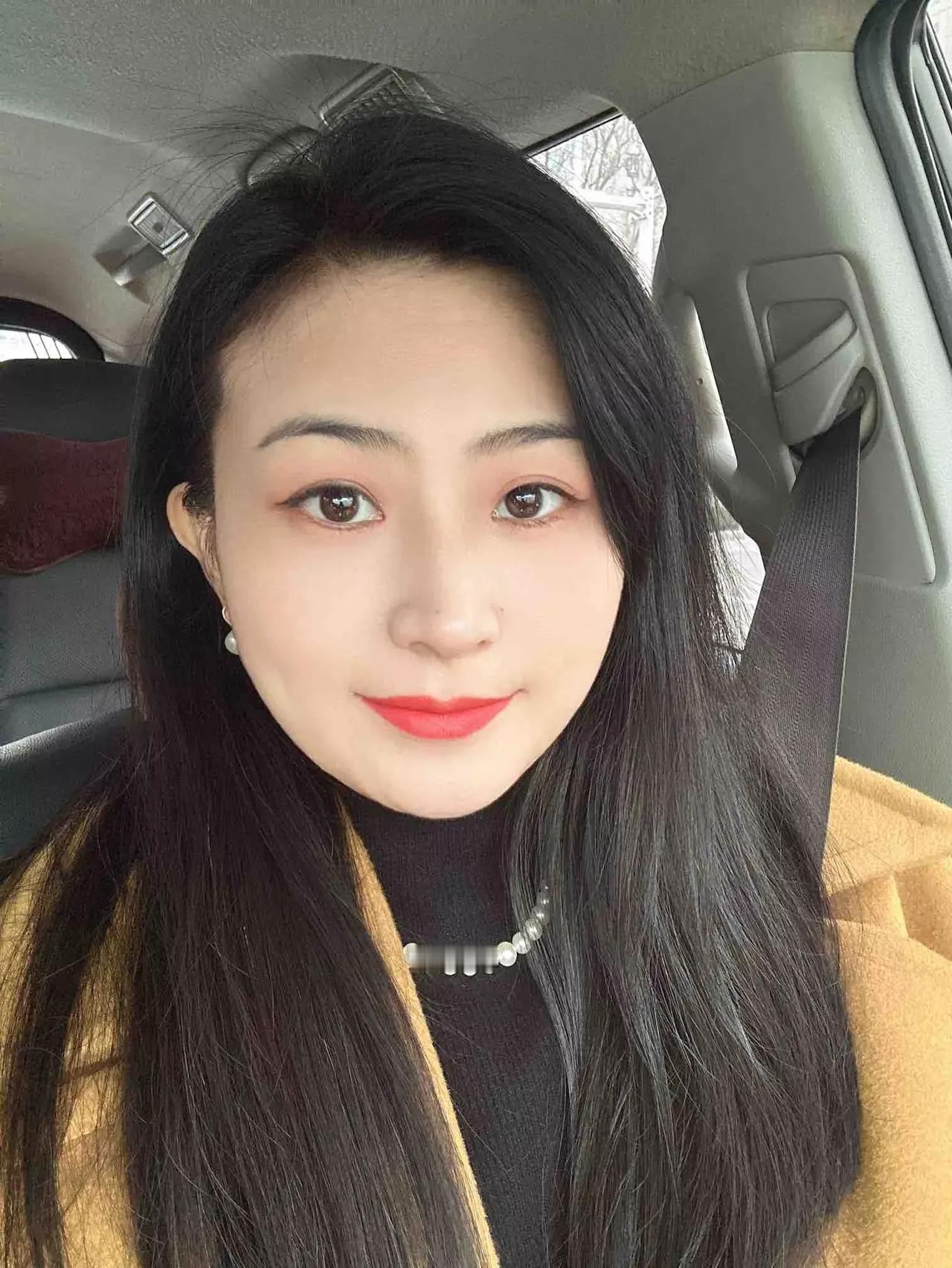 想想自己都48了，一想就头疼的很，看着二十来岁的儿子闺女大过年的在我面前晃来晃去