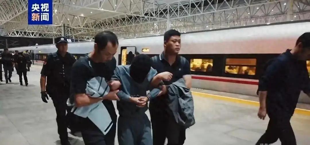 手握兵权的缅北 "副总司令"，为什么在昆明落网了？

最近官方播出的纪录片把这段