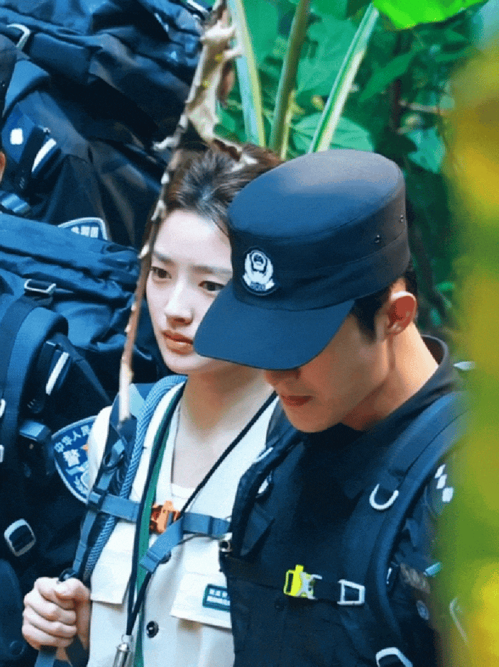 黄景瑜︱《明川有知夏》︱双人路透20260415 Day4的这个双人路透做一下动