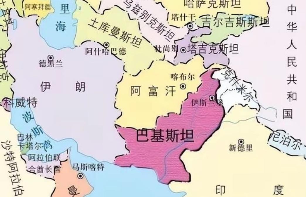 巴基斯坦这个国家，治国治得稀烂，反恐反得稀碎，干啥啥不行，连生娃都输给了死敌印度