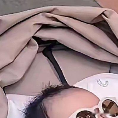我知道，你爱我如上帝爱着羔羊，慈母爱着婴儿 