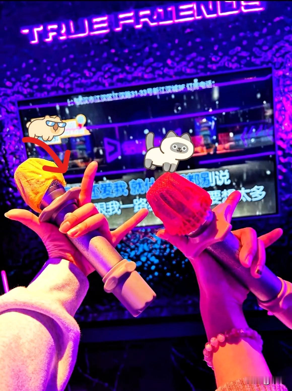 KTV里的那个老江湖说得太透了，
毁掉一个好姑娘，根本不用下药。
就三次选择，人