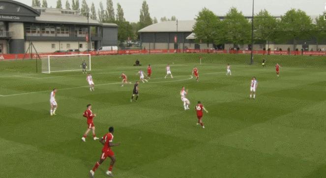 利物浦青训 裁判想看点球大战，坚决不给点球