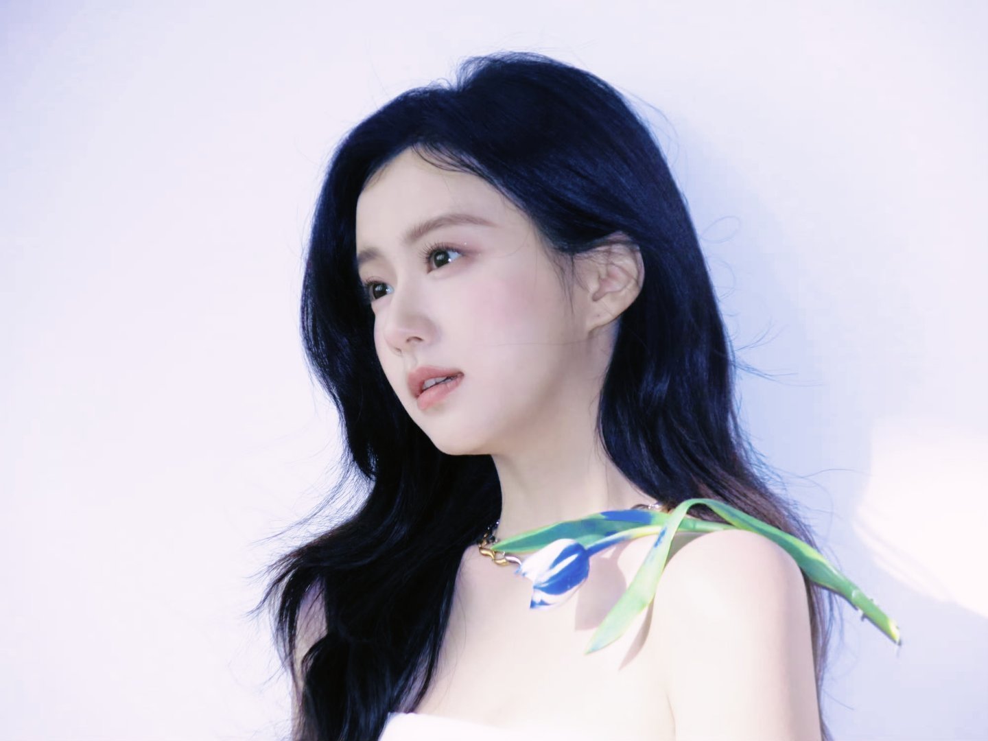 包上恩 💛包上恩月明千里💛包上恩李瑶英“你是我永恒的春季，是第十二枝玫瑰。”
