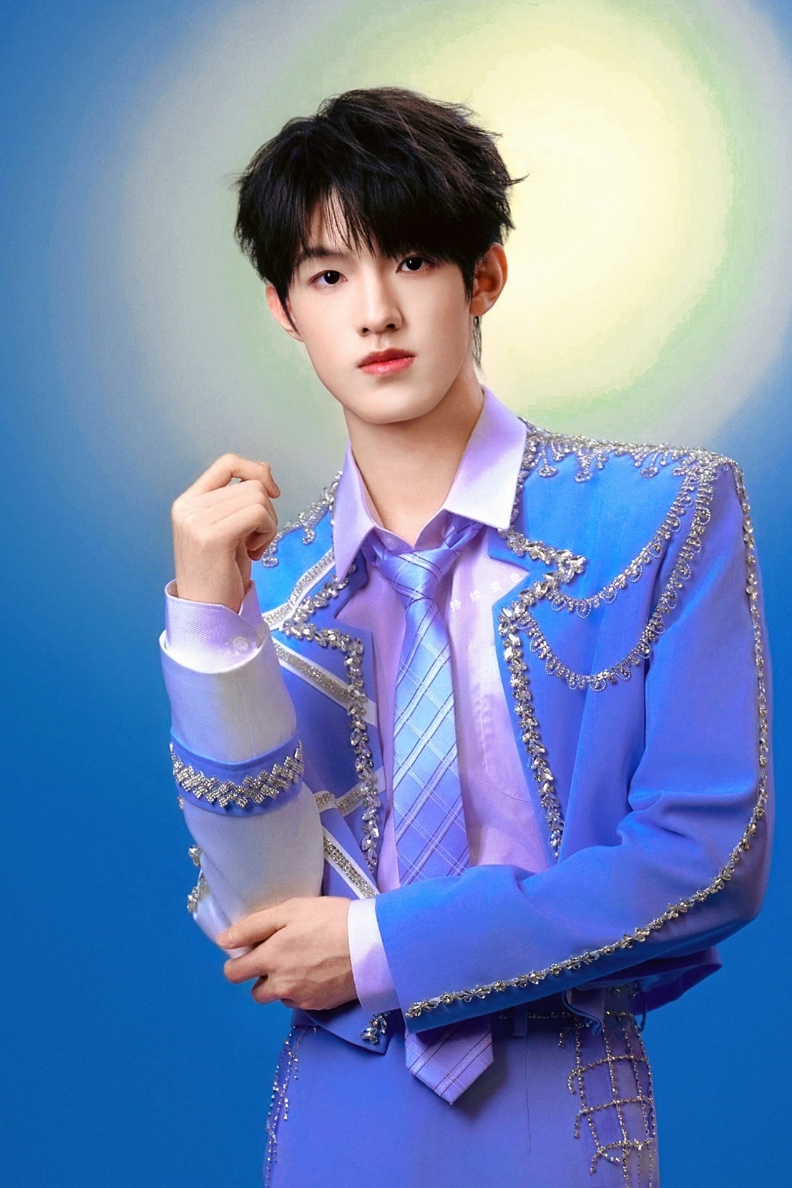#2024湾区升明月大湾区电影音乐晚会# 登陆少年表演hello大湾！期待张泽禹