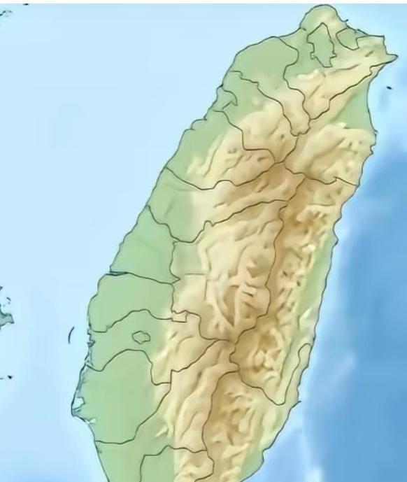 信号越来越清楚了，今年收复台湾的可能性很大。 就在这两天，台军在中部大甲溪出海口