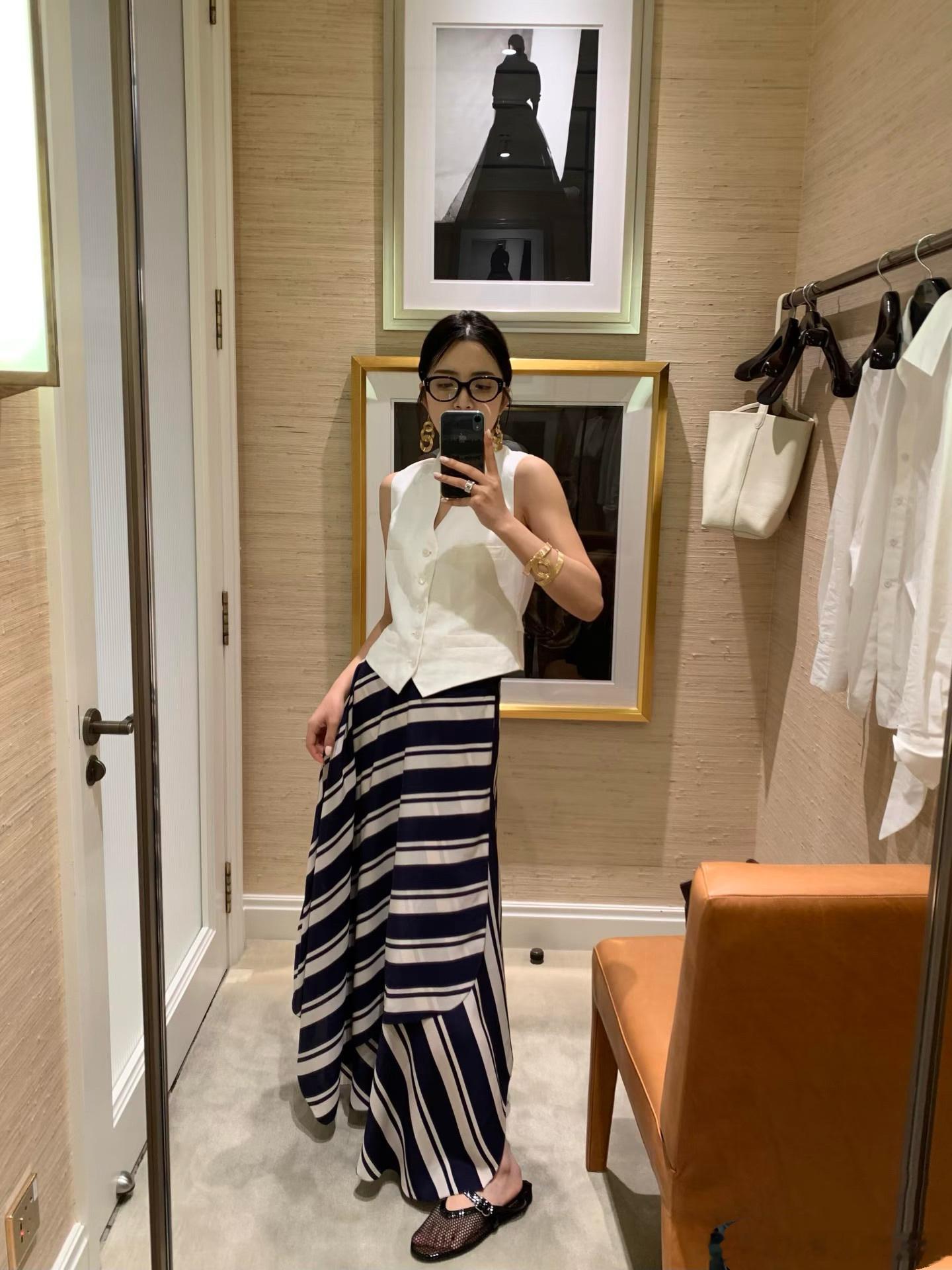 Ralph Lauren航海系列蓝白条纹真丝半裙，斜向条纹+不规则裙摆，优雅灵动