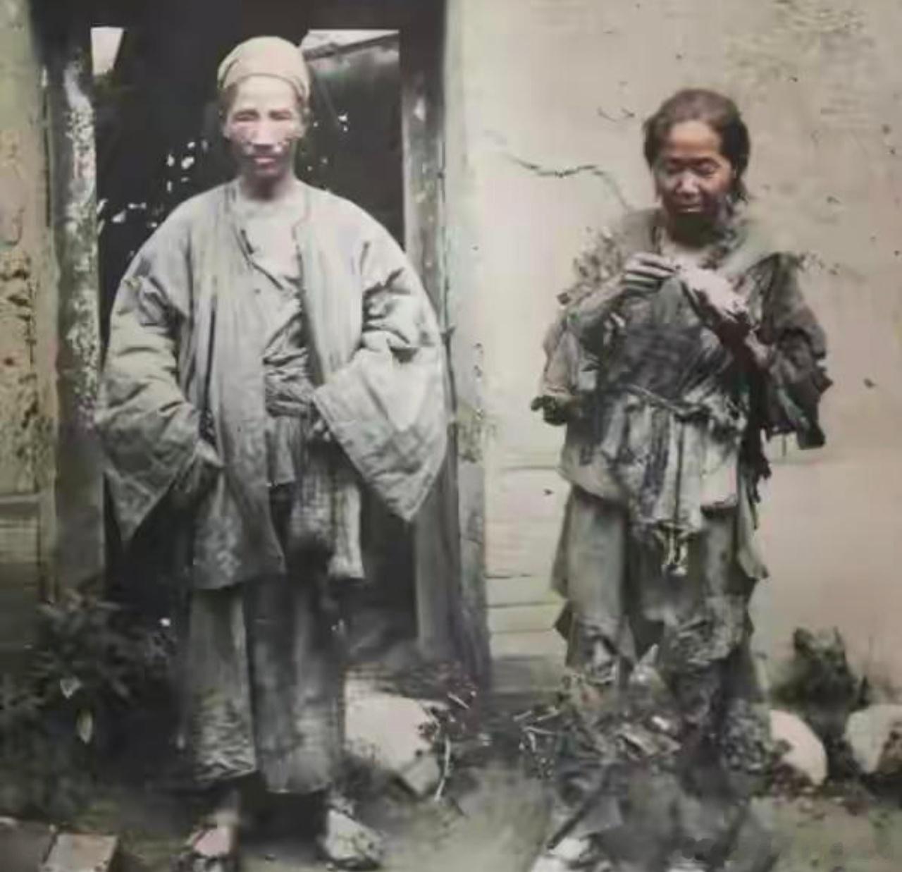 特困户王阿姨我们村以前是国家级贫困县的重点扶贫村，2020年以后我们村里面现在基