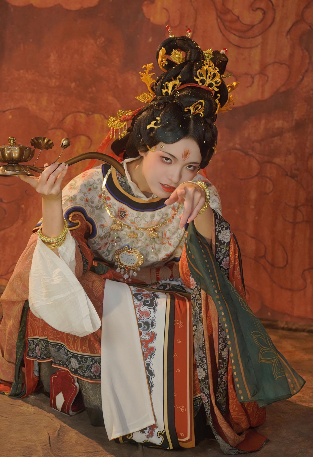 哦～QQ爱～是真是假谁去猜拍摄花絮