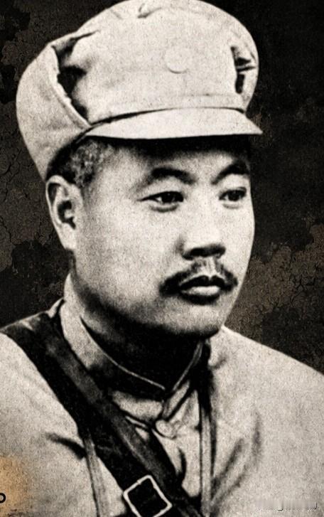 七七事变中宋哲元五大核心误判：
 
宋哲元身为冀察实际掌权者，夹在南京国民政府与