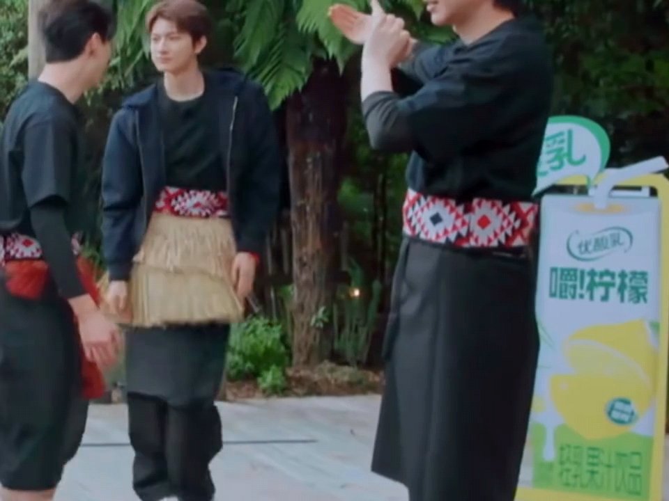 林一这段诡异得像AI林一像AI一样告辞了林一像AI一样丝滑的退后告辞了地球超新鲜