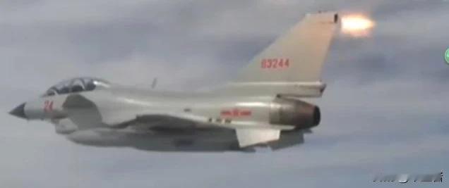 中国海军航空兵的好心，没见识的土澳根本不懂！
5月6号，土澳的国防部长跳出来唧唧