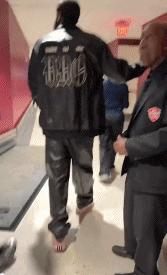 这小手还挺可爱活塞vs骑士nba季后赛