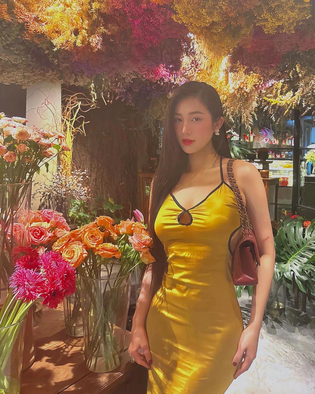 #分享美图美诗# #美诗美图分享，# #美诗美图分享# #优美诗行分享# #情感