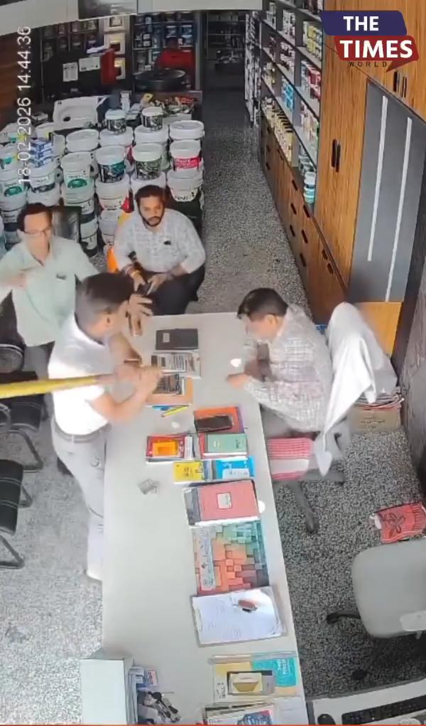 拉贾斯坦邦锡罗希县平德瓦拉镇一段令人震惊的监控录像显示：一名私人诊所医生涉嫌因土