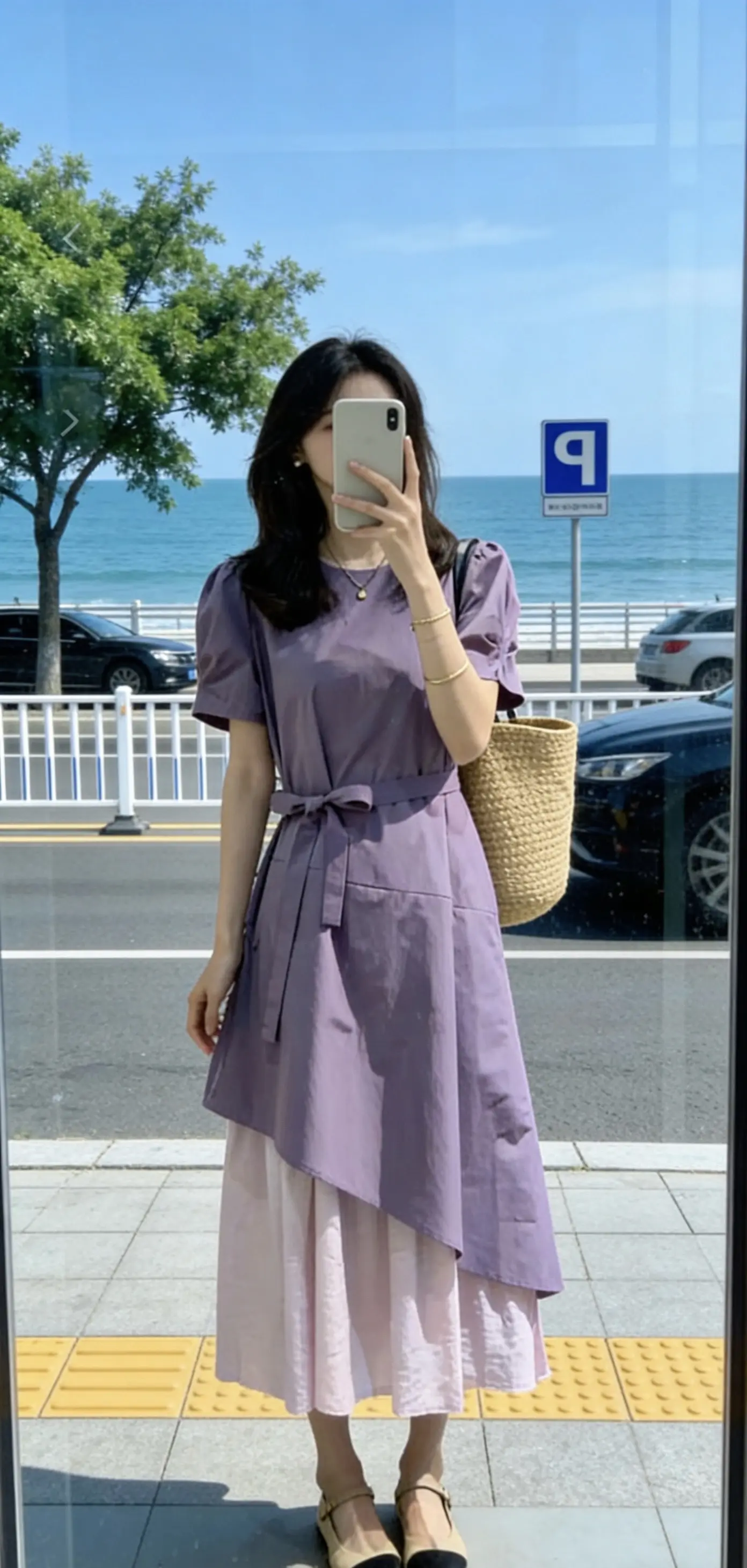 靠自己赚钱的女人，很独立"作为女人，一定要认清现实，这世间，没有谁会永...