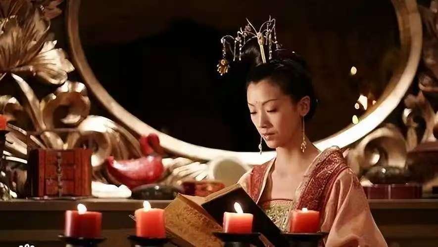 北魏时期，24岁就守寡的冯太后，突然身体不适，于是请来太医，太医一诊断，就顿感不