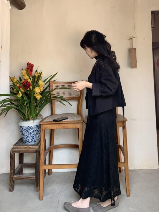 早春里的花朵背心裙可好看叻