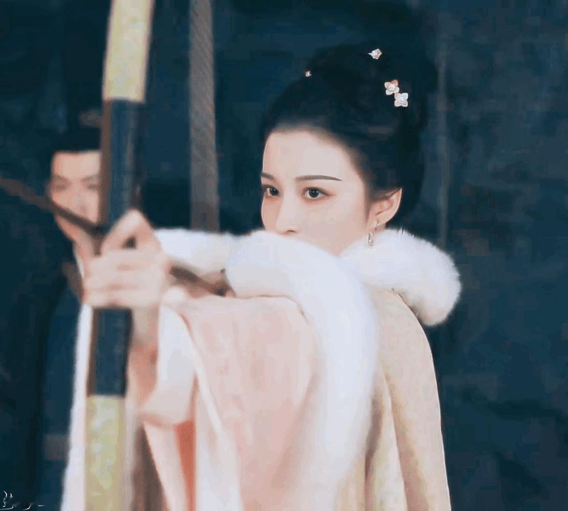 其实我觉得《柳舟记》女角色塑造得都不错但不知道为什么有一种《长相思》里防风意映的