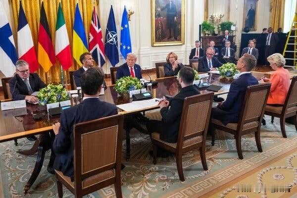 特朗普强买格陵兰岛看呆欧洲

特朗普这是把房地产开发商的逻辑直接搬到了北极圈，看