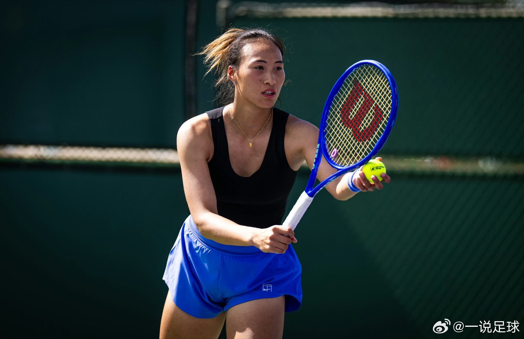 复出在即！郑钦文将在WTA1000印第安维尔斯站复出，首秀对手是克罗地亚选手鲁季