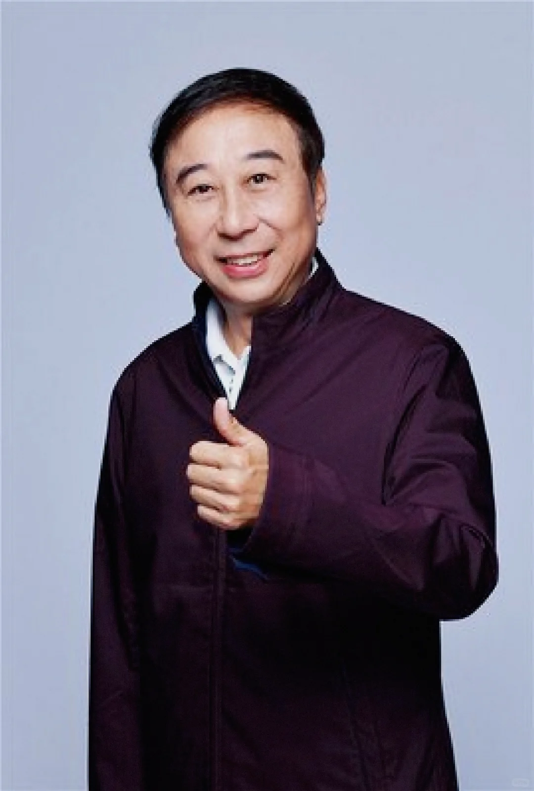 冯小刚女儿住院，找冯巩借钱…