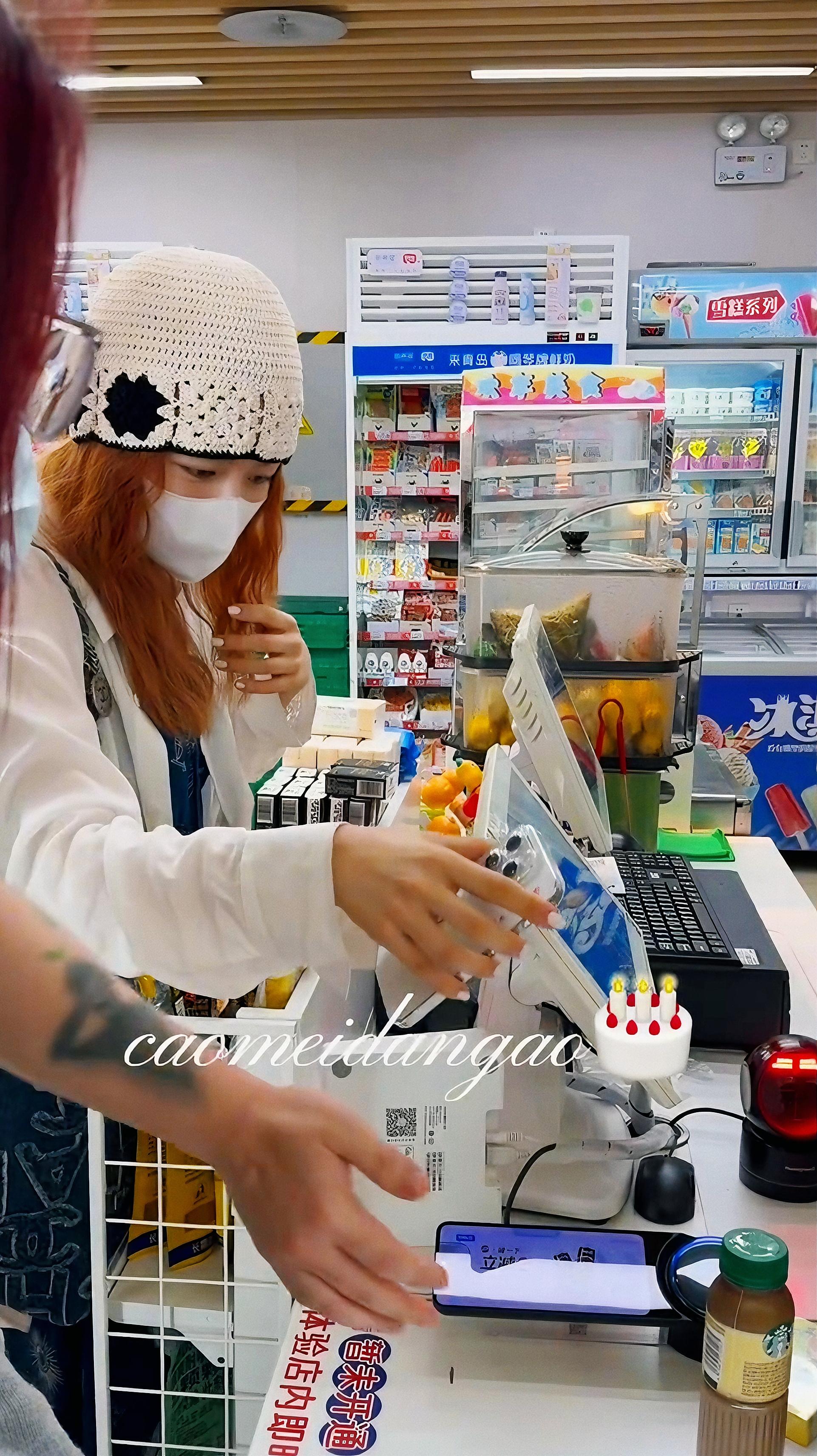 妹妹的红毛怎么掉色成橘毛了哈哈哈哈