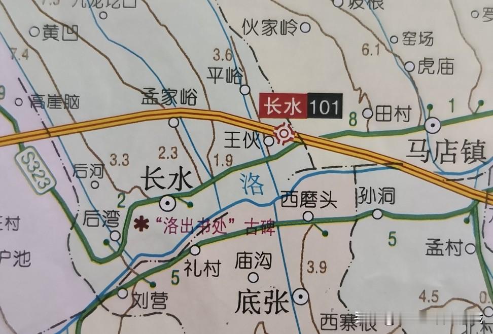 “惊天地、动鬼神”的文字发明发生地，就在洛阳洛宁县的长水镇。当地遗存的“龟窝”和