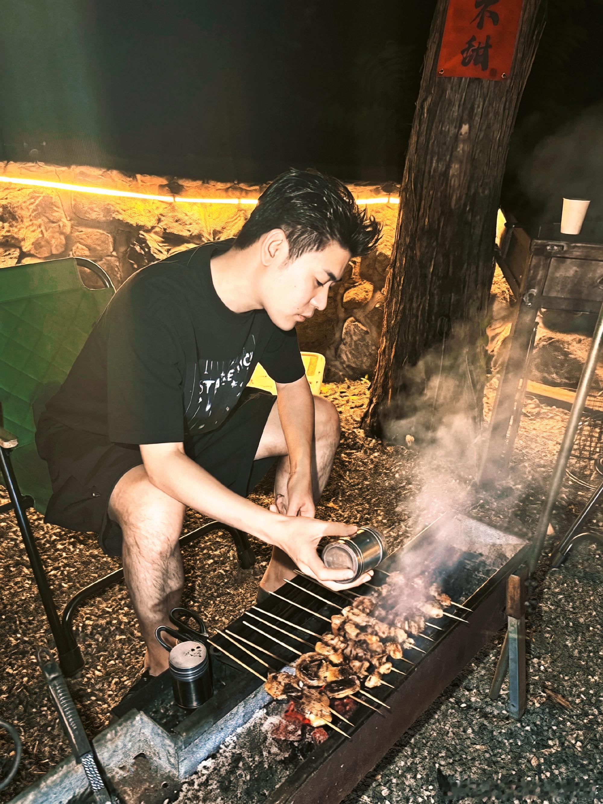 张云雷张云雷紫钗缘2026 16号零点会有惊喜会是啥呢哈哈哈哈期待张云雷靠近你演