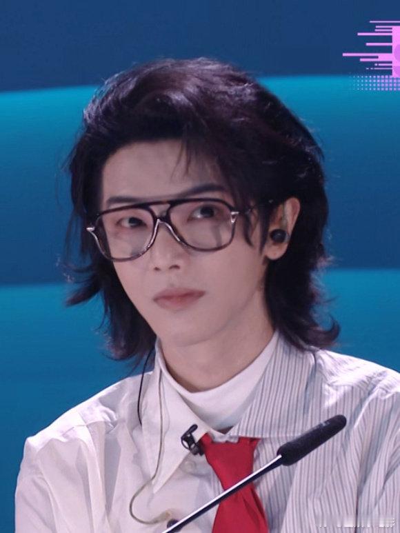 啊声鸣远扬直播，华晨宇提议复活赛 