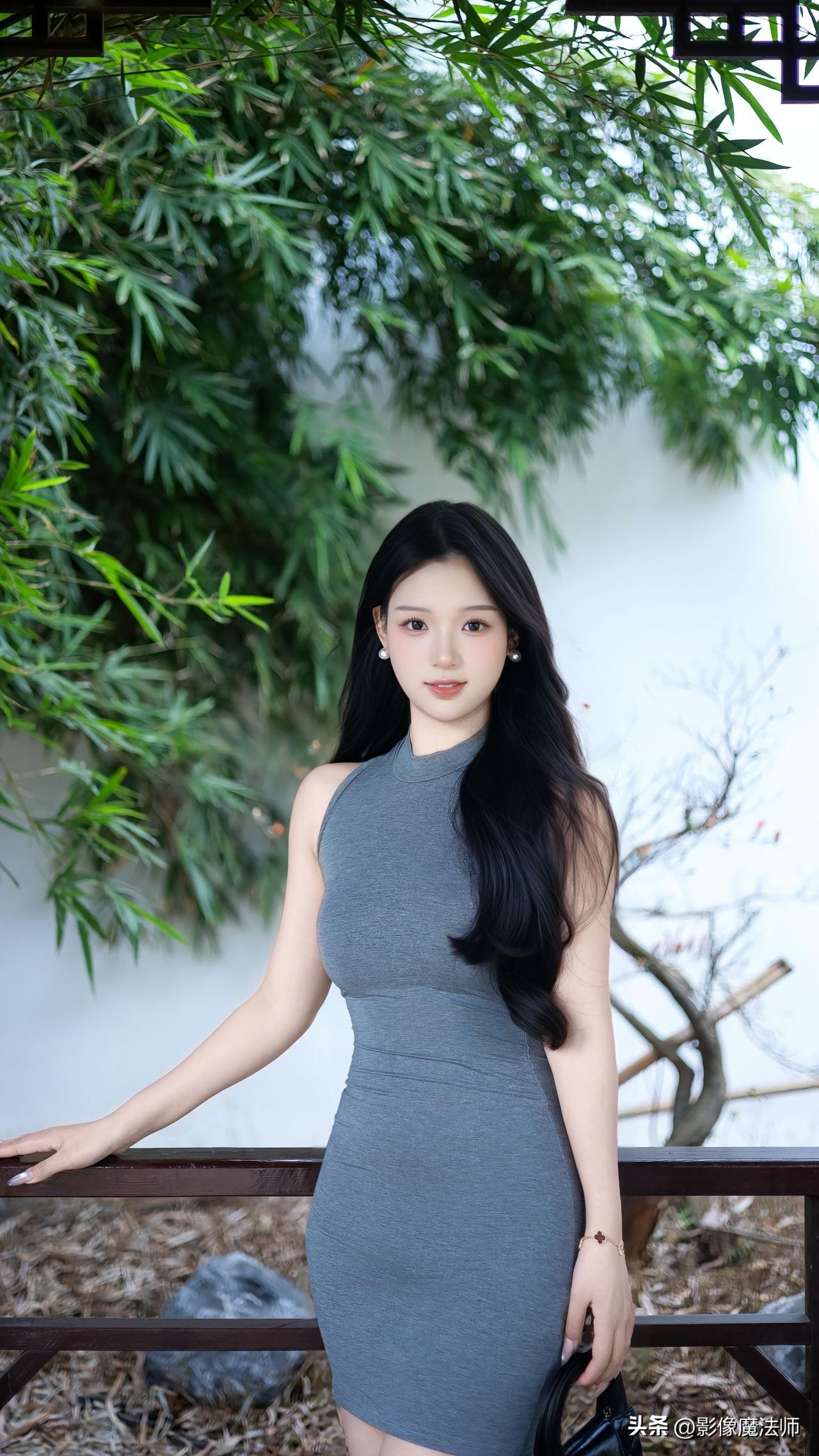 灰色连衣裙，日常穿也好看！灰色修身裙穿搭