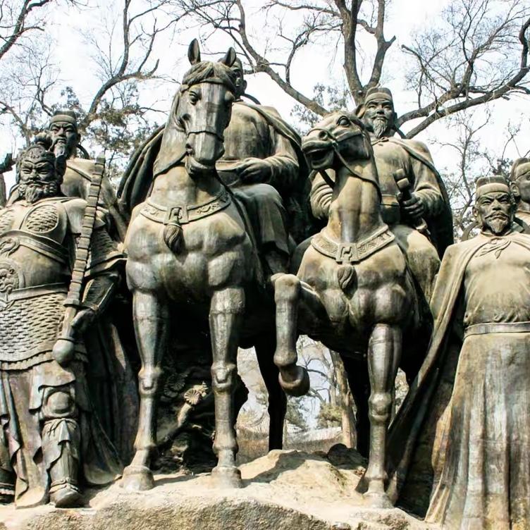 文章有骨千斤重，
黄河铸魂万里长。
精忠报国载青史，
一代枭雄铸华章。。