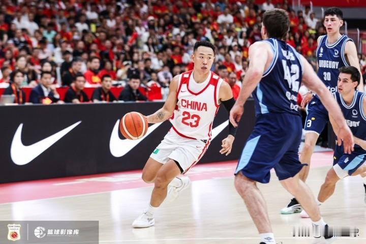 2026亚运会即将在日本举行，今天中国男篮公布了参赛的最终12人大名单。与世预赛