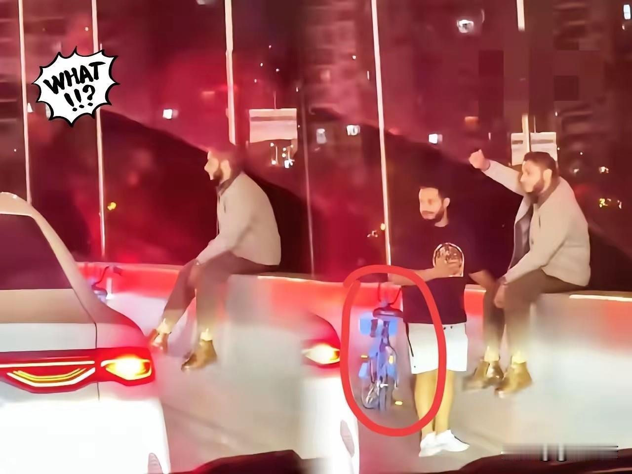 不出意外
意外还是来了
就在昨天，在上海的高架上，两名外国男子骑着共享单车上高架