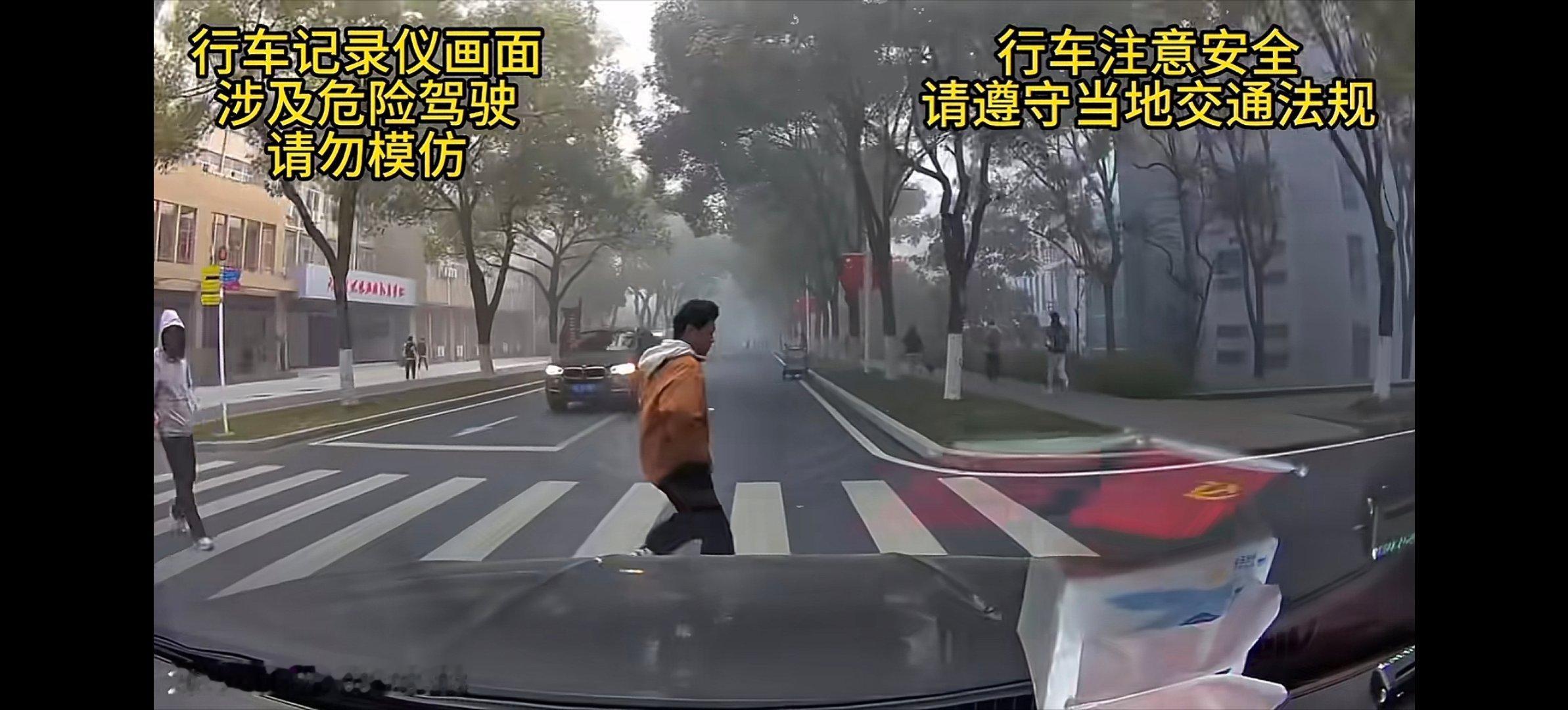 开车的时候，尽量不要在车里讲坏话，或者发泄恶意，说不吉利的话。小孩子童言无忌说了