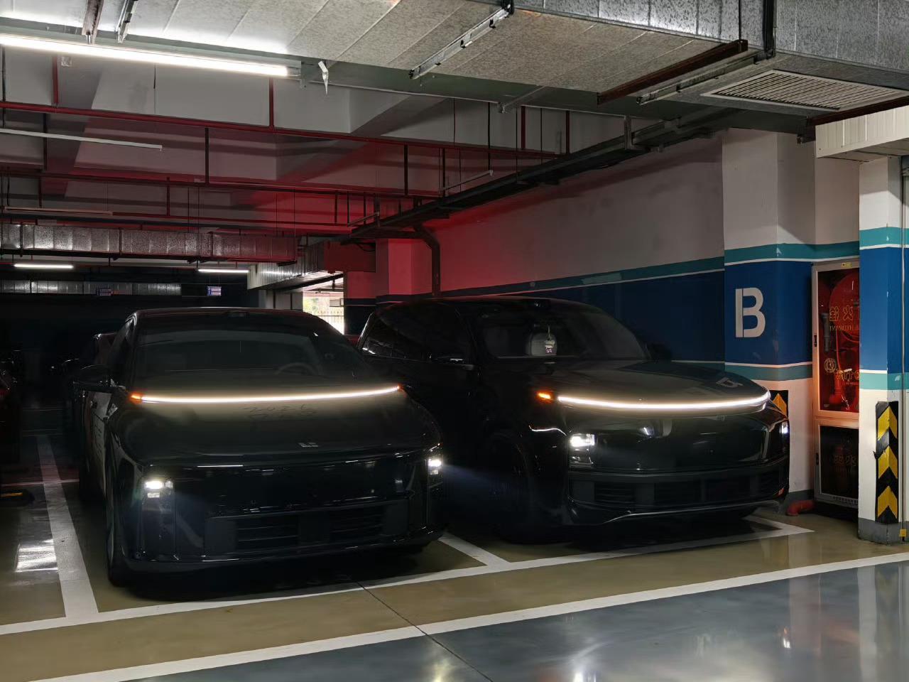 西南地区人民过年回家还是得靠增程i6 的超快充优势发挥不出来约等于没有下高速找 