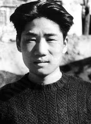 毛岸英的牺牲，其实藏着必然的原因！这位28岁这年永远离开的青年，用短短二十八年的