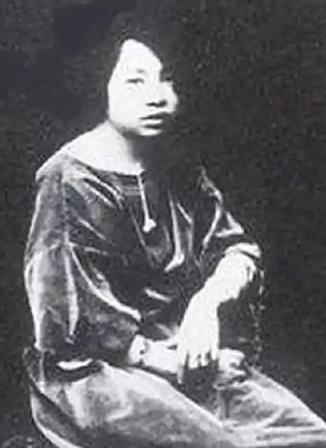 1943年，朱德元帅的女儿朱敏被送到了纳粹集中营，那年她14岁，在那里她遭受了非
