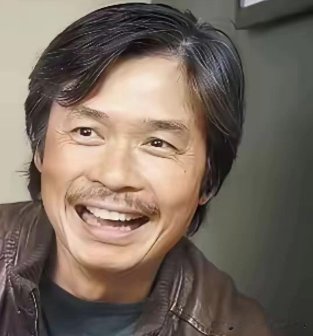 两岸有识之士，两岸统一力量，应该想尽办法尽量废除这个长期破坏两岸稳定的毒瘤，留他