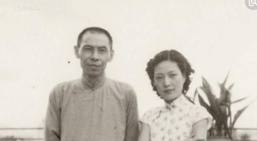 杜月笙被绑架时，领头劫匪张口就是40万大洋，杜月笙淡淡道：“40万太少，我出90