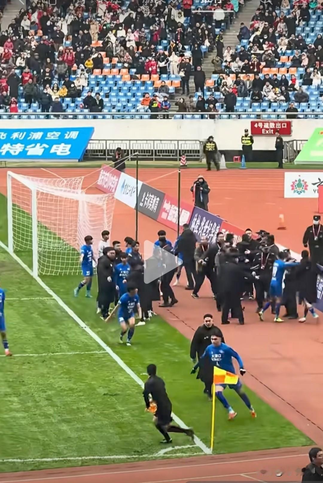 这种乱做一锅粥的城市比赛，带给城市的不是快乐和谐而是彼此争斗，弘扬的不是城市荣光