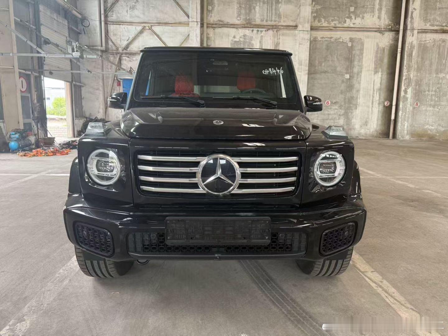 🧚♀️25款欧版G500黑/红8446，天津现车手续齐，25/07月，181万